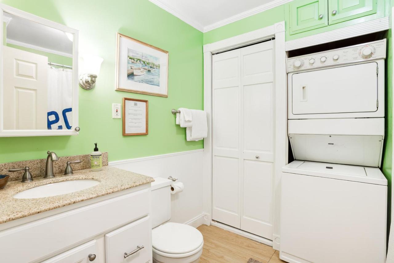 Lucky Stone Cottage Tremont Екстер'єр фото